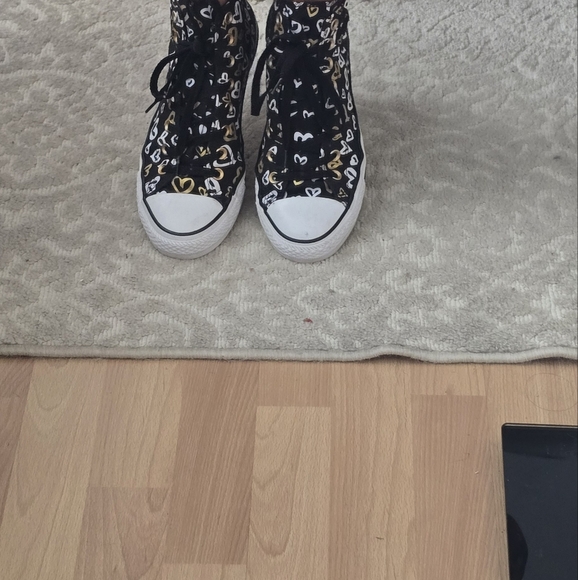 Converse Chuck Taylor all starts high black with heart - Picture 14 of 17